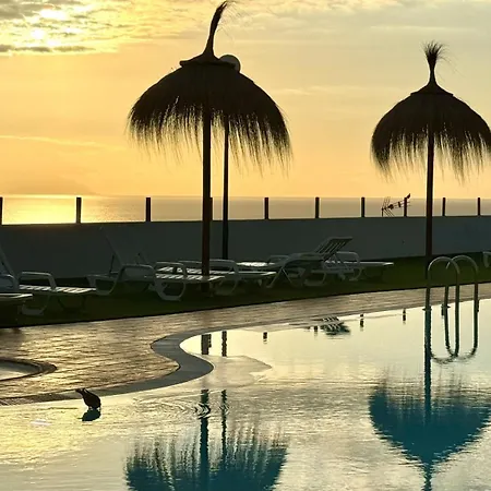 Island Village Sunset By Deihu Experiences Apartament *