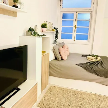 Island Village Sunset By Deihu Experiences Appartamento